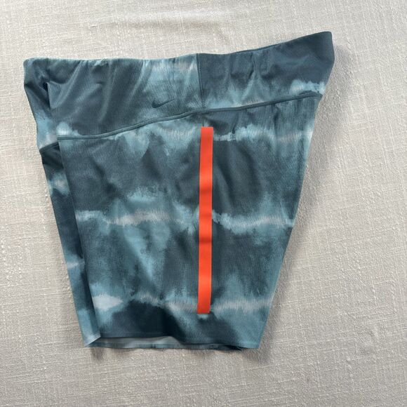 Nike Plus Size 3X One Luxe 7" Mid-Rise Women's Training‎ Shorts Tie Dye Look - Picture 3 of 14
